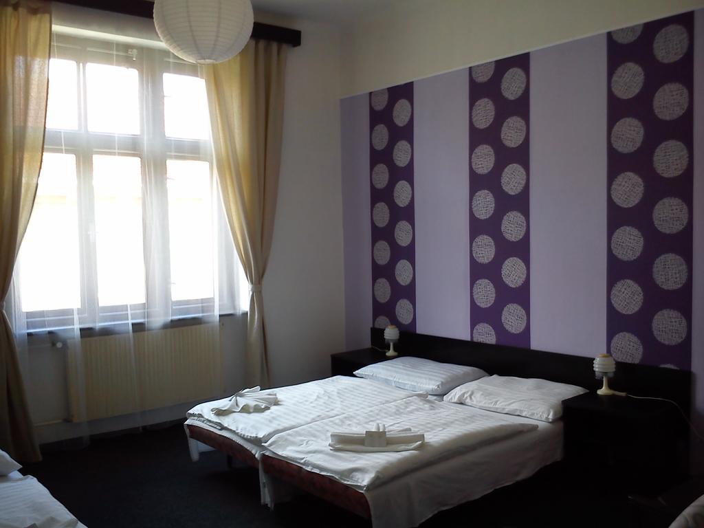 Hotel Pyramida Brno Ngoại thất bức ảnh