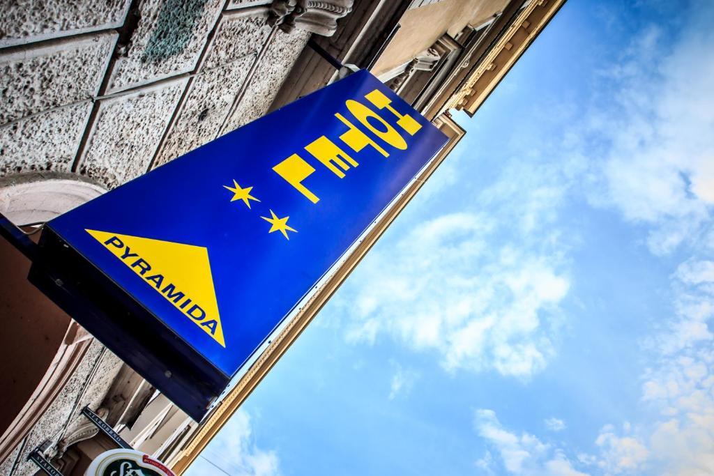 Hotel Pyramida Brno Ngoại thất bức ảnh
