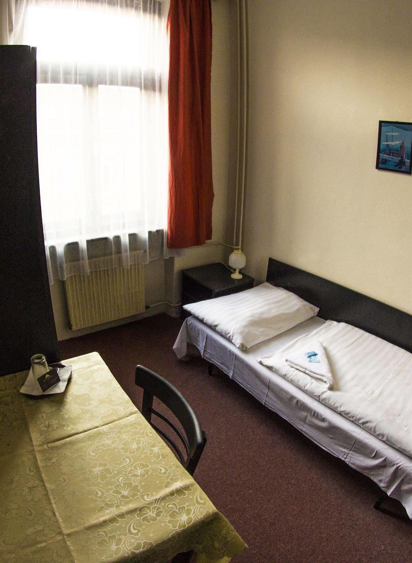 Hotel Pyramida Brno Ngoại thất bức ảnh